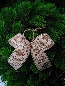 Dekorácie - prírodné mašle na stromček s vianočným motívom - 15133888_