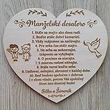 Dekorácie - Manželské desatoro, gravírovaná drevená závesná tabuľka - 15136910_
