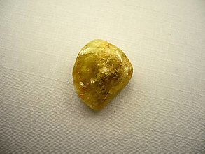 Minerály - Granát zelený 20 mm, č.31 - 15136729_