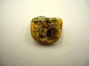 Minerály - Granát zelený 19 mm, č.36 - 15136733_
