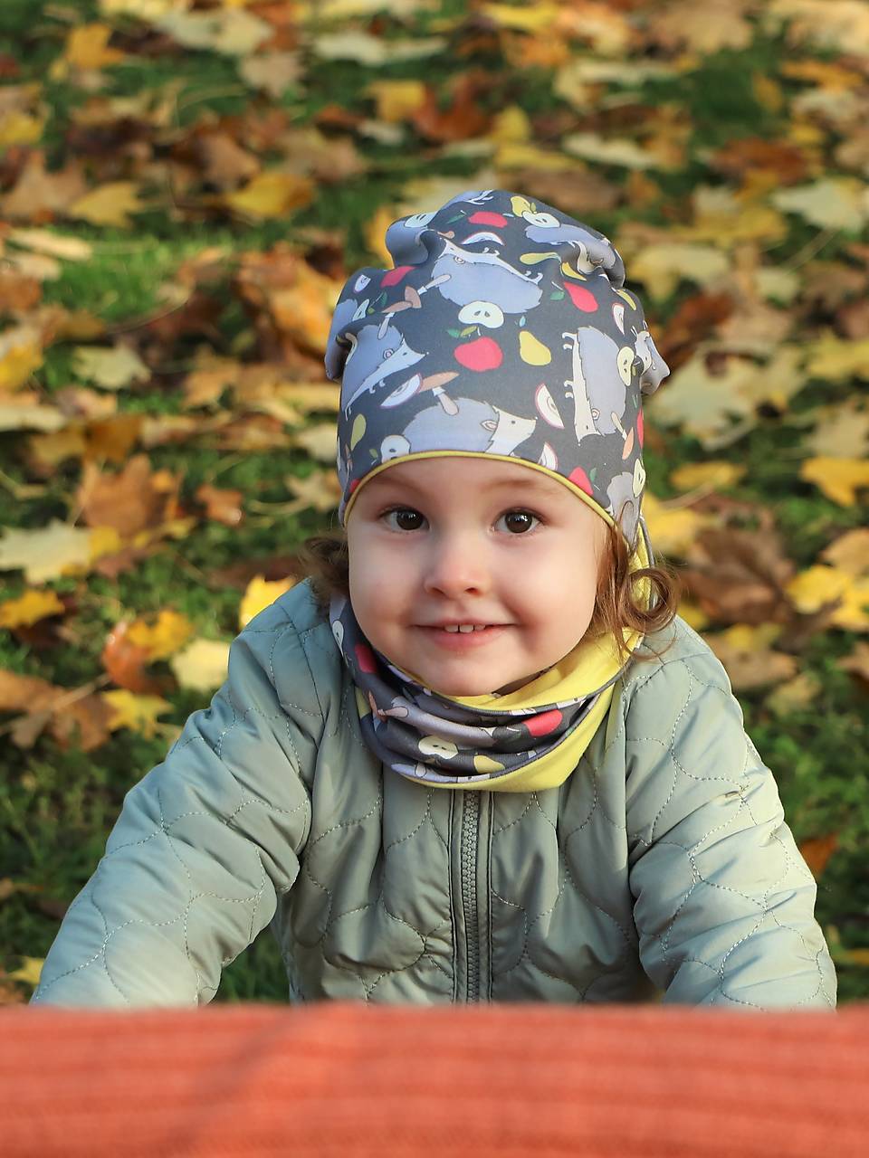 Ježko úpletová čiapka, nákrčník alebo set