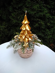 Dekorácie - vianočný svietnik so zlatou sviečkou stromčekom - 15143586_