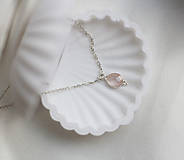 Náhrdelníky - Strieborný náhrdelník s polodrahokamami (ruženín, mesačný kameň, amazonit) (Strieborný náhrdelník s ruženínom) - 15153372_
