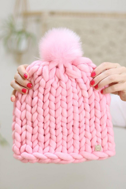 Chunky "Handspunka" extra hrubá pletená vlnená merino čiapka (Ružový melír svetlý, svetlý ružový brmbolec, mierne predlžena)
