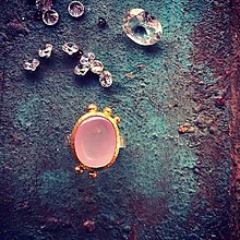 Prstene - Pozlátený strieborný prsteň s ruženínom - Chuichu - 15152115_