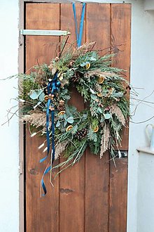 Dekorácie - Vianočný veniec na dvere - divoký boho veľkáč (Veniec so stuhou a sušené pomaranče) - 15156233_