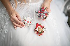 Brošne - Veselá vianočná brošnička "úsmev ako dar" - okrový svetrík - 15158913_