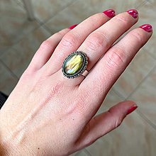 Prstene - Labradorite Antique Silver Ring / Prsteň s labradoritom v starostriebornom prevedení - 15166178_