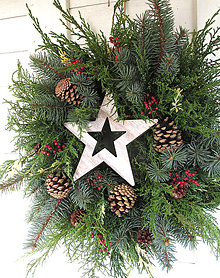 Dekorácie - Vianočný veniec Hviezda (na zavesenie) - 15168842_