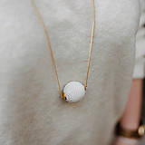 Náhrdelníky - BALL dlhý perlový náhrdelník - 15167807_