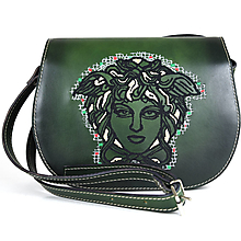 Kabelky - Vyšívaná kožená kabelka MEDUSA, ručne tieňovaná v tmavo zelenej farbe - 15174734_