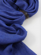 Šatky - Elegantná tmavomodrá šatka z jemného priesvitného ľanu s remienkom 74x190cm "Paris" - 15186023_