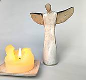Dekorácie - Keramický anjel+podstavec na sviečku - 15192306_