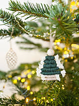 Dekorácie - Macramé ozdoba na vianočný stromček - 15190071_