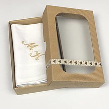Úžitkový textil - Dámska vreckovka s vyšívaným monogramom v darčekovom balení - farba výšivky podľa výberu - 15192480_