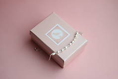 Náramky - Náramok s riečnymi perlami - darček pre mamu - 15207526_