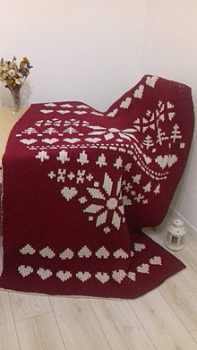 Úžitkový textil - Obojstranná puffy deka - ľudový motív, srdce - 15212964_