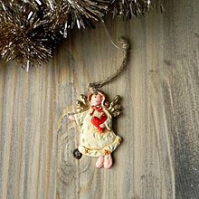Polotovary - Zlatá vianočná anjelka so srdiečkom - 6,5cm - 15213711_