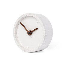 Hodiny - Biele stolné hodiny z betónu CT100404 - 15216806_