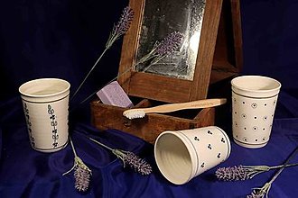 Nádoby - Ručně vyráběný porcelánový Univerzální pohárek do koupelny - 15219009_