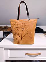 Kabelky - ALEX "Grass2" kožená kabelka s vypaľovaným obrázkom - 15218595_