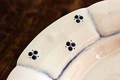 Nádoby - Ručně vyráběná porcelánová Sada babiččiných talířů - 15219439_