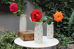 Dekorácie - Ručně vyráběná porcelánová Váza JARO 2020 - 15220671_