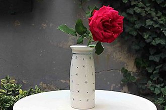 Dekorácie - Ručně vyráběná porcelánová Váza JARO 2020 (tečky kobalt) - 15220673_