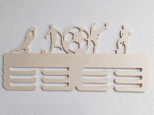 Drevený vešiak na medaily FUTBAL 45cm