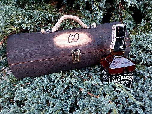 Nábytok - Darčeková truhlica - Jack Daniel's  7dcl+vypálený odkaz zvonku,aj z vnútra - 15222000_
