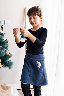 Detské oblečenie - Teplá zimná dievčenská sukňa zo 100% ovčej vlny - 15225611_