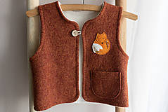 Detské oblečenie - Detská vesta zo 100% ovčej vlny s aplikáciou líšky, s bio barančekom - 15226109_