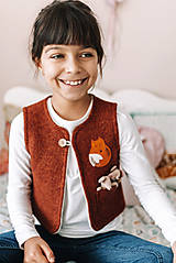 Detské oblečenie - Detská vesta zo 100% ovčej vlny s aplikáciou líšky, s bio barančekom - 15226124_