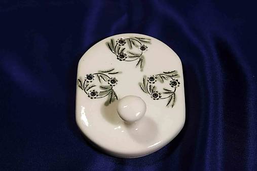Nábytok - Ručně vyráběný porcelánový UNI věšáček (věnečky) - 15227523_