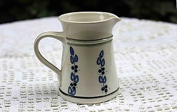 Nádoby - Ručně vyráběná porcelánová Mléčenka (trojtečka list kobalt) - 15227415_