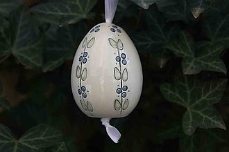 Dekorácie - Ručně vyráběná porcelánová kraslice  (trojtečka list) - 15228459_