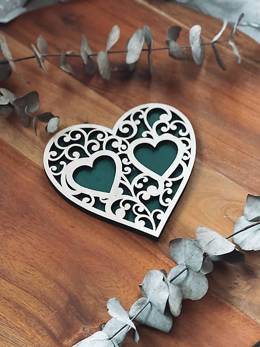 Prstene - Tanierik na obrúčky srdiečko ornament smaragdový - 15243620_