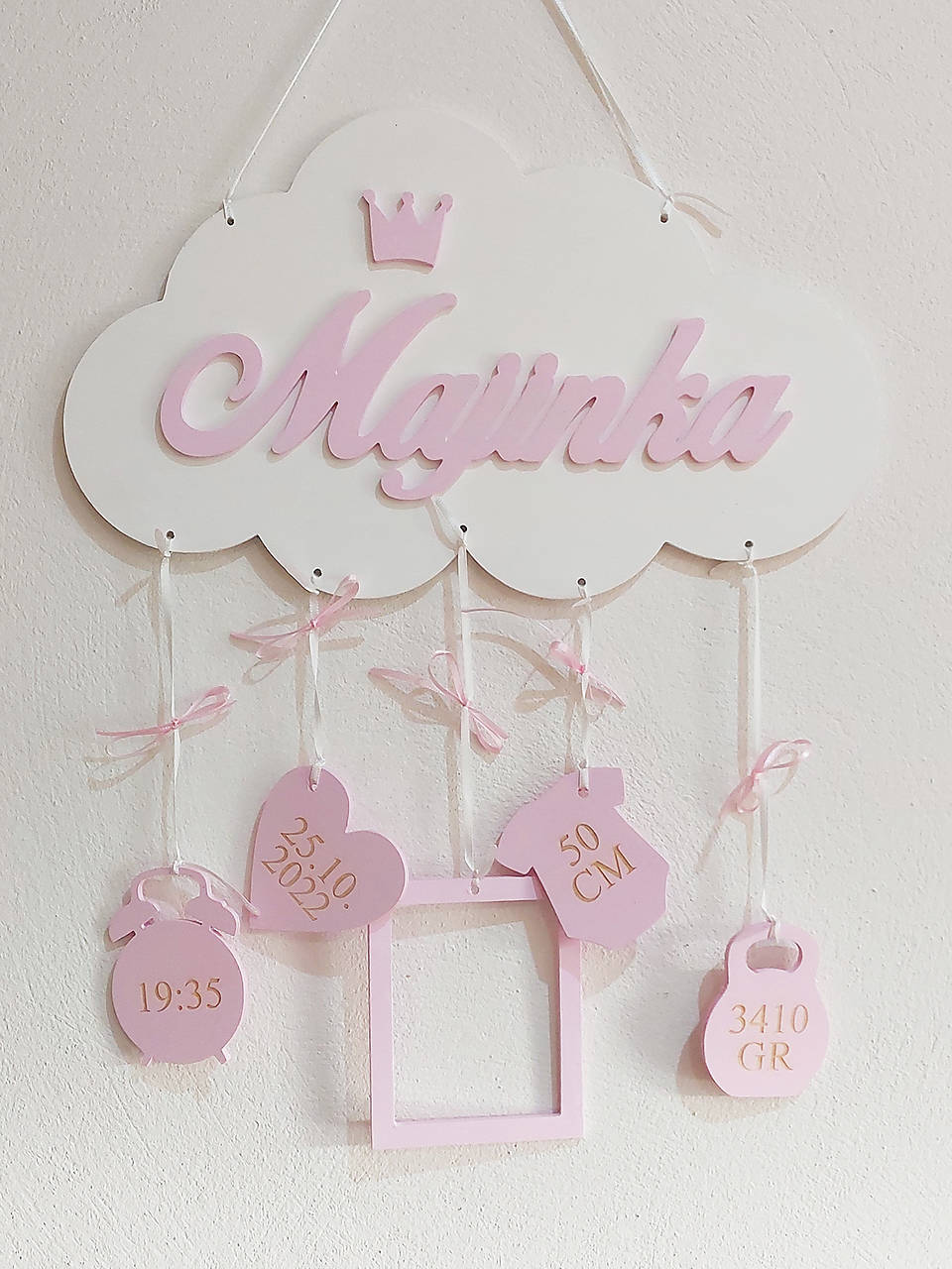 Personalizované meno na obláčiku s údajmi o narodení šírka 35cm