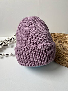Čiapky, čelenky, klobúky - Háčkovaná zimná čiapka (Fialová) - 15246749_