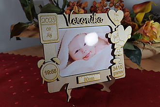 Tabuľky - Drevená pamätná tabuľka pre novorodenca 3 - 15255465_