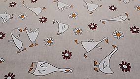 Textil - Látka húsky a kvetinky na režnej - 15258378_