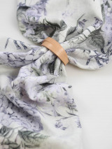 Šatky - Veľká, exkluzívna ľanová šatka s jemnou potlačou kvetín "Hortensia" - 15263523_