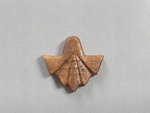 Náhrdelníky - Drevený prívesok origami - 15263068_