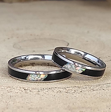 Prstene - snubné prstene z ocele, obenu a opálu - 15265325_