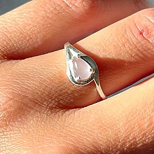 Prstene - Rose Quartz Teardrop AG925 Ring / Jemný strieborný prsteň s ruženínom - 15268663_