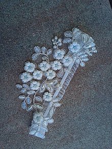 Spodná bielizeň - Čipkový svadobný podväzok ivory so strieborným lemom 8 - 15268617_