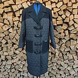 Dámsky zimný kabát s bundovinou vzorok -50%  52,5€