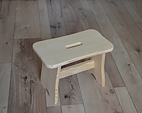 drevený stolček/okerlík/šamlík