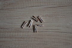 Polotovary - drevené mini štipce natur - 15279758_