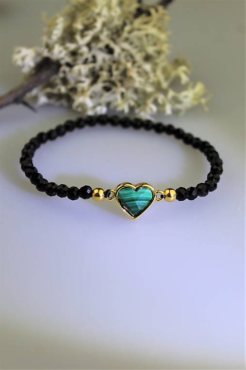 Náramky - náramok turmalín ,malachit - luxusný náramok pre náročného zákazníka - 15283383_